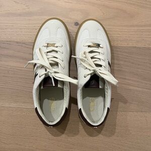 GBG Los Angeles White and Brown Sneakers